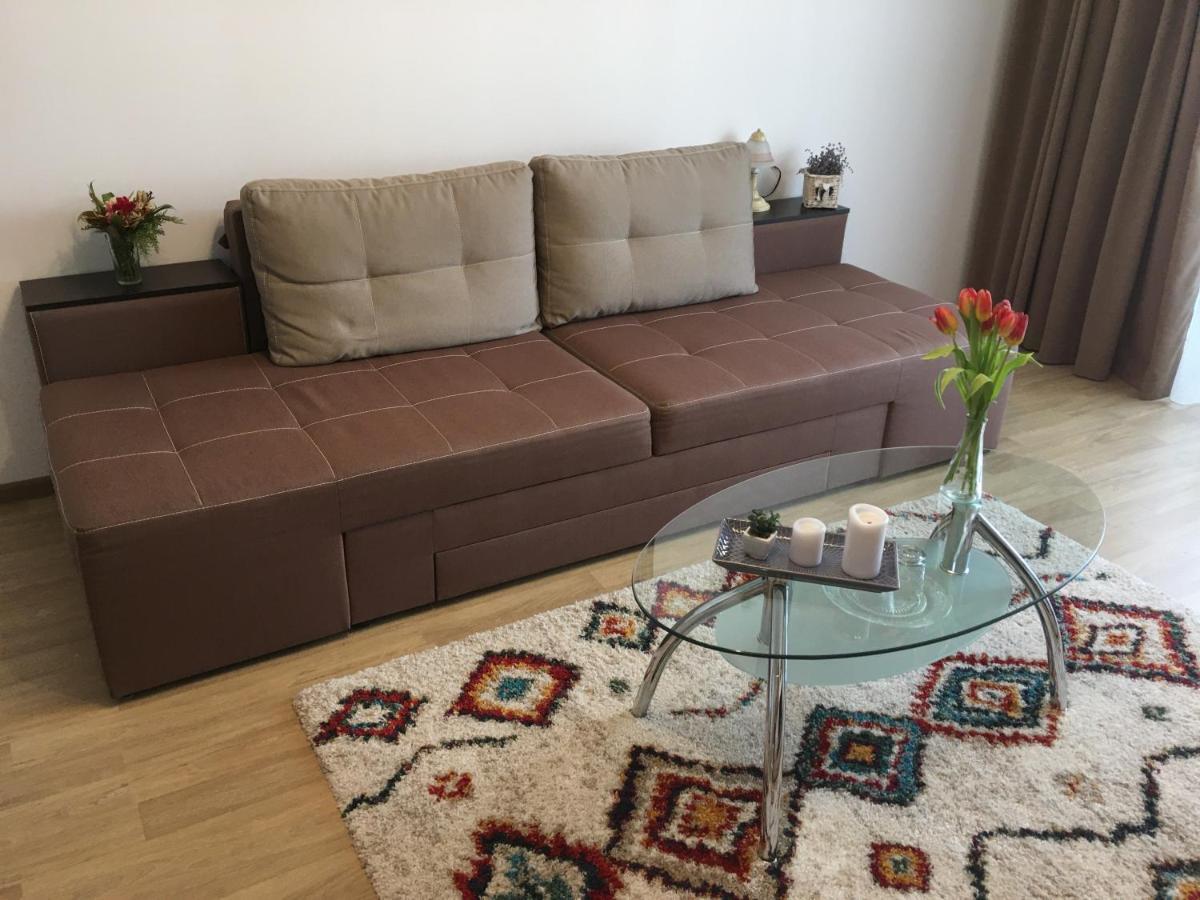 Elegantza Suites Брашов Экстерьер фото