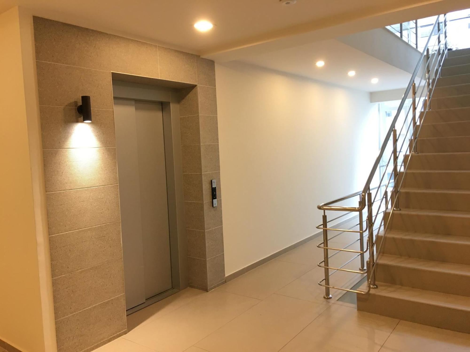 Elegantza Suites Брашов Экстерьер фото