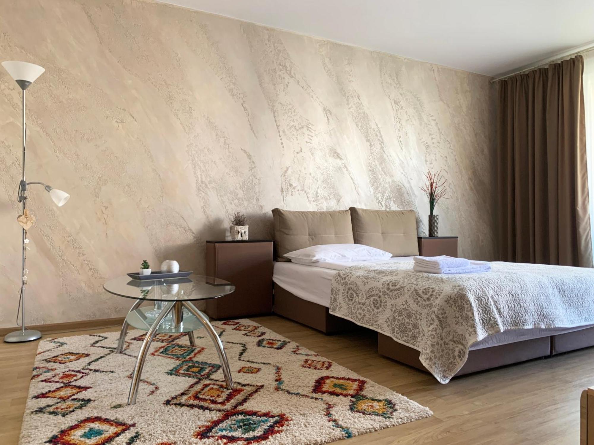Elegantza Suites Брашов Экстерьер фото